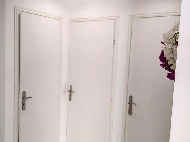 アパート Les Etoiles